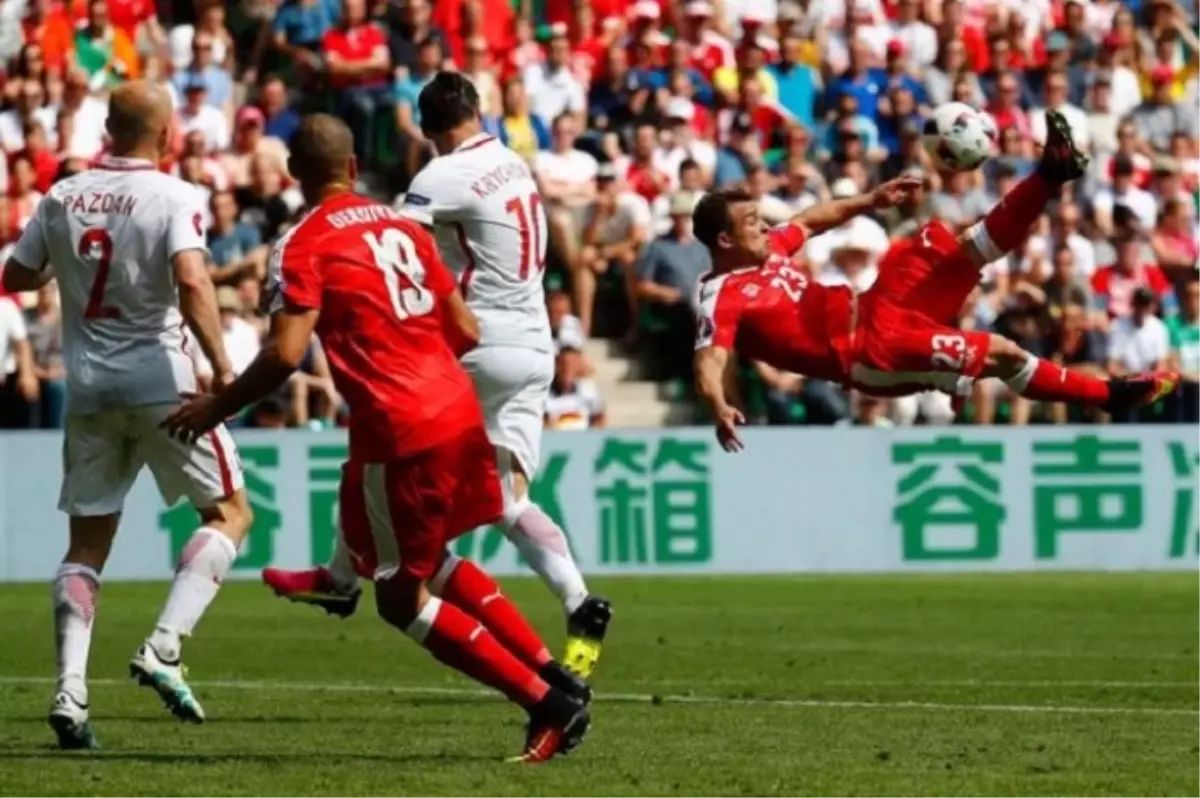 Shaqiri Sonunda Başardı!