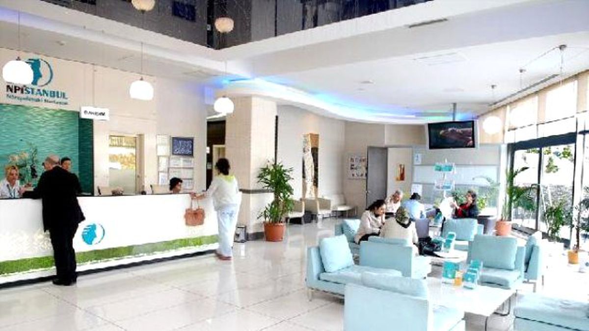 Üsküdar Üniversitesi ile Npistanbul Hastanesi Köln'de Merkez Açıyor