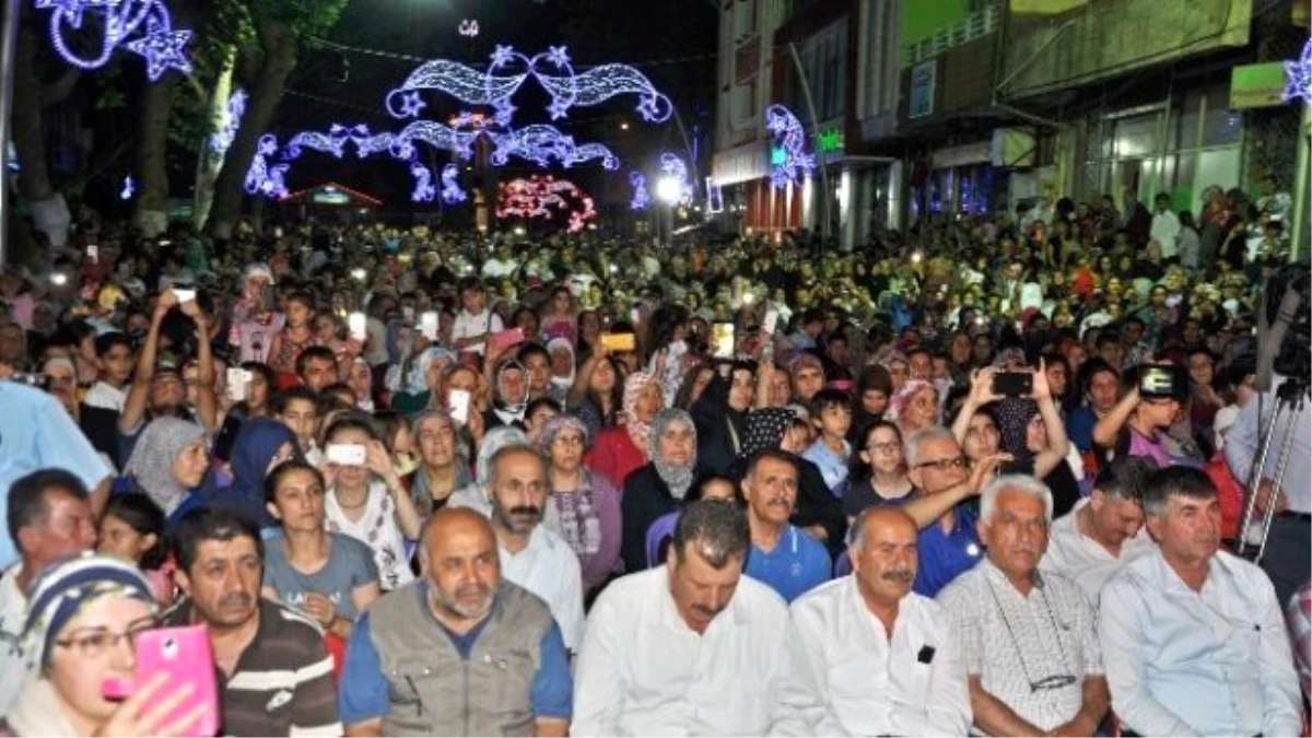 Abdurrahman Önül Gölbaşı\'nda İlahiler Okudu