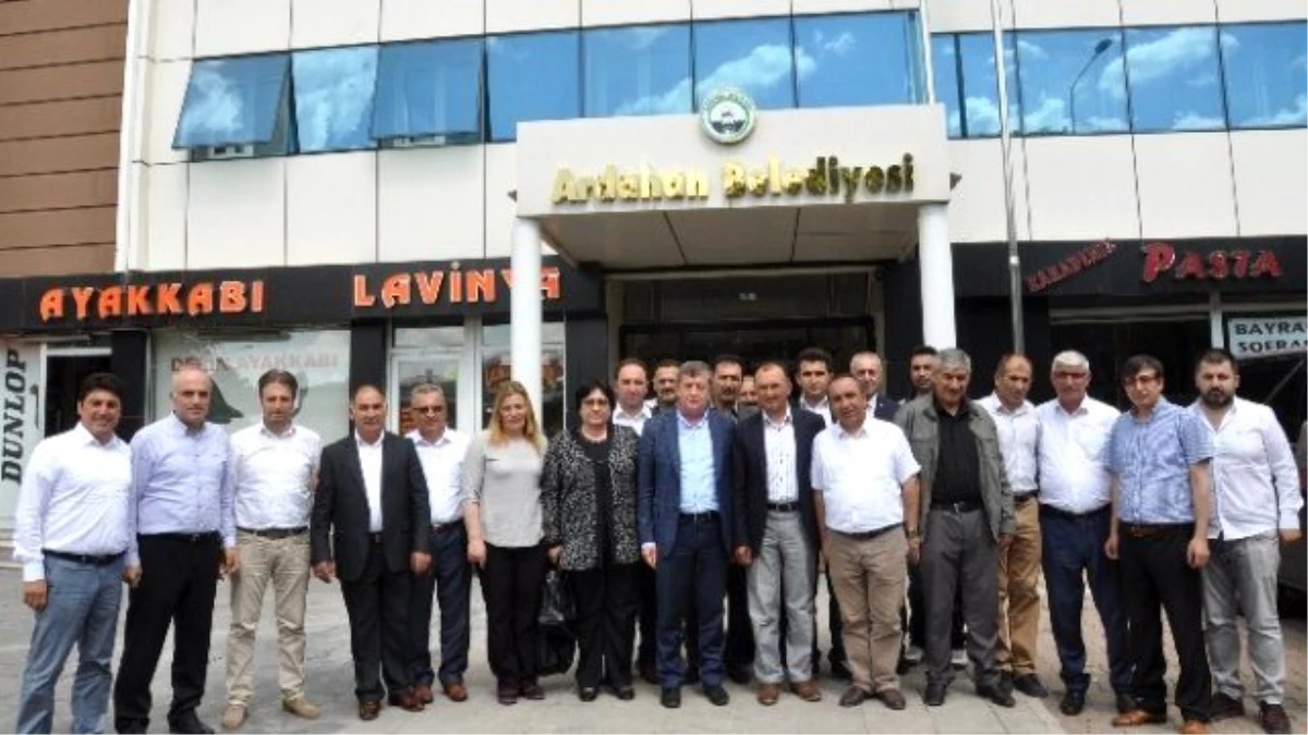 AK Parti Trabzon İl Başkanı Haydar Revi\'den Ardahan Çıkartması