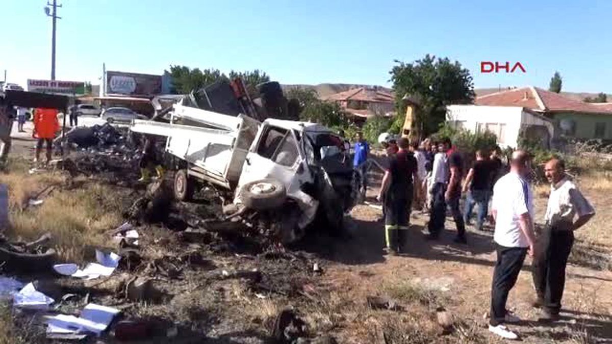 Aksaray\'da Zincirleme Kaza 3 Yaralı