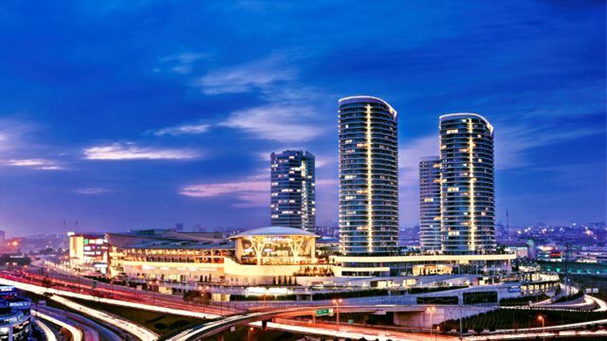 Efsane indirimlerle Mall of İstanbul\'da efsane bir gece