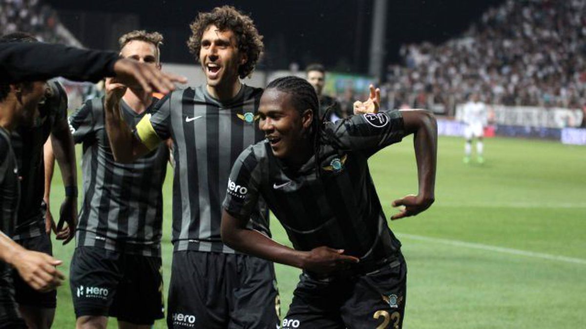 Galatasaray, Rodallega Transferinde Akhisar Belediyespor'a Takıldı