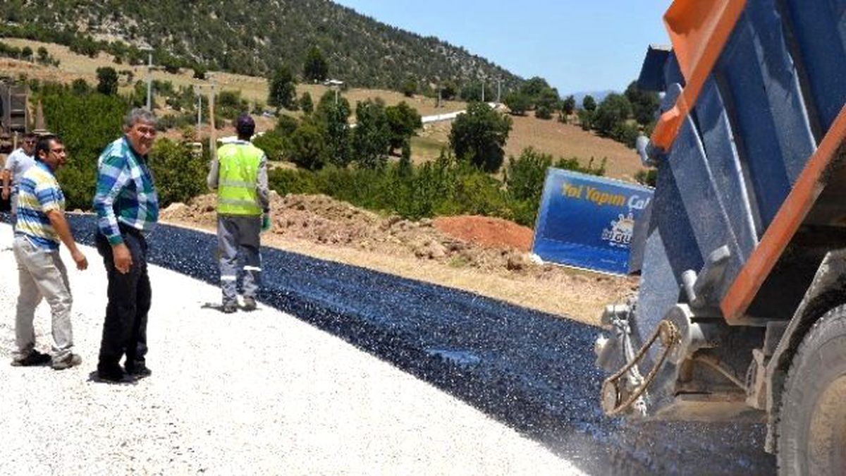 Manavgat\'a 30 Kilometre Grup Yolu