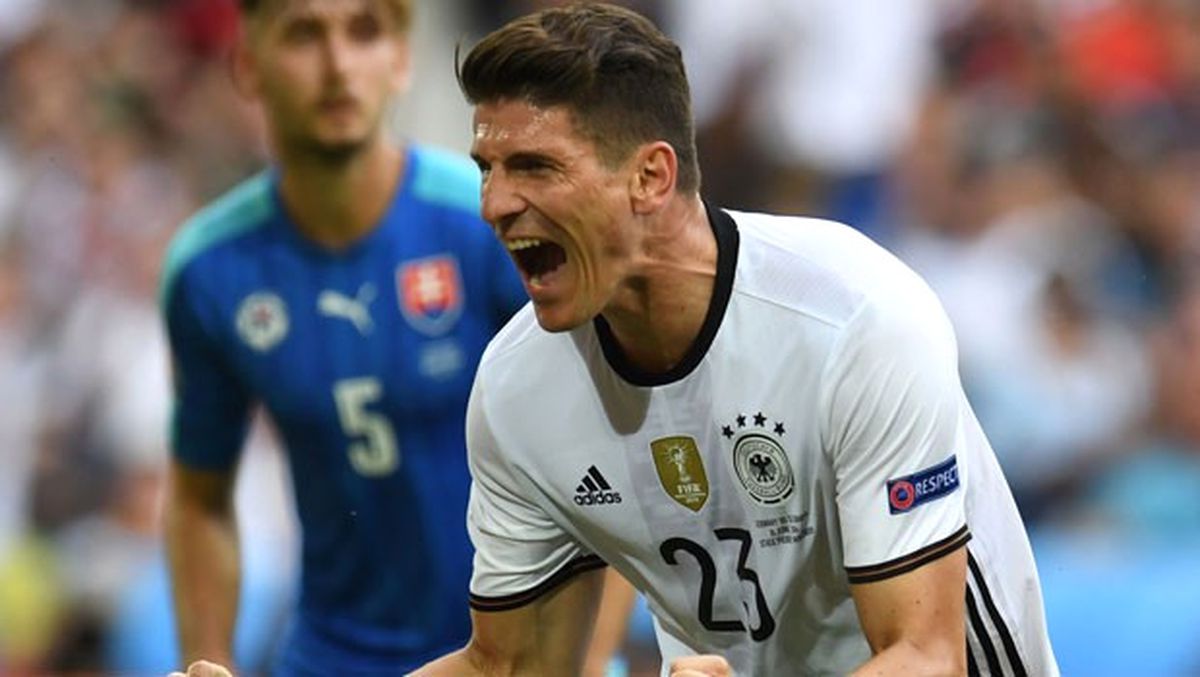 Mario Gomez, Klinsmann\'ın Gol Rekorunu Yakaladı