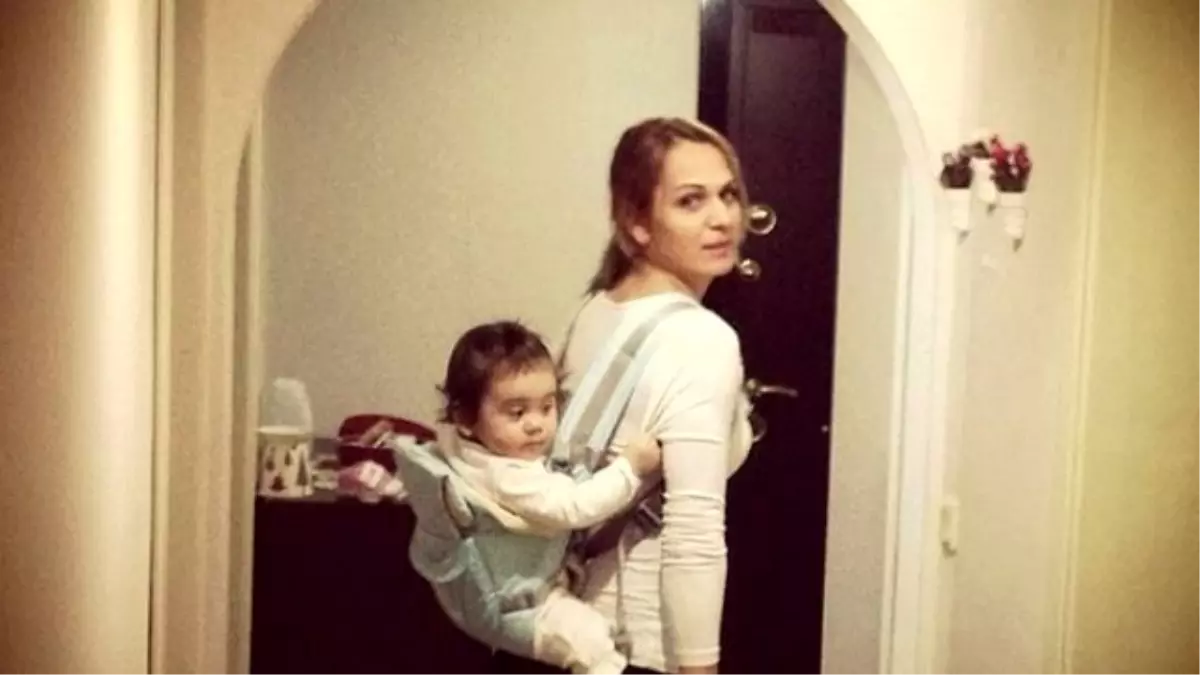 Nagihan Karadere ve makyajlı fotoğrafları tık rekoru kırıyor