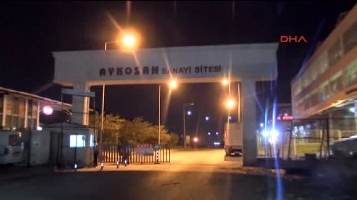 Asansör\'de Mahsur Kalan Suriyeli Çocuk Çıkmak İsterken Hayatını Kaybetti