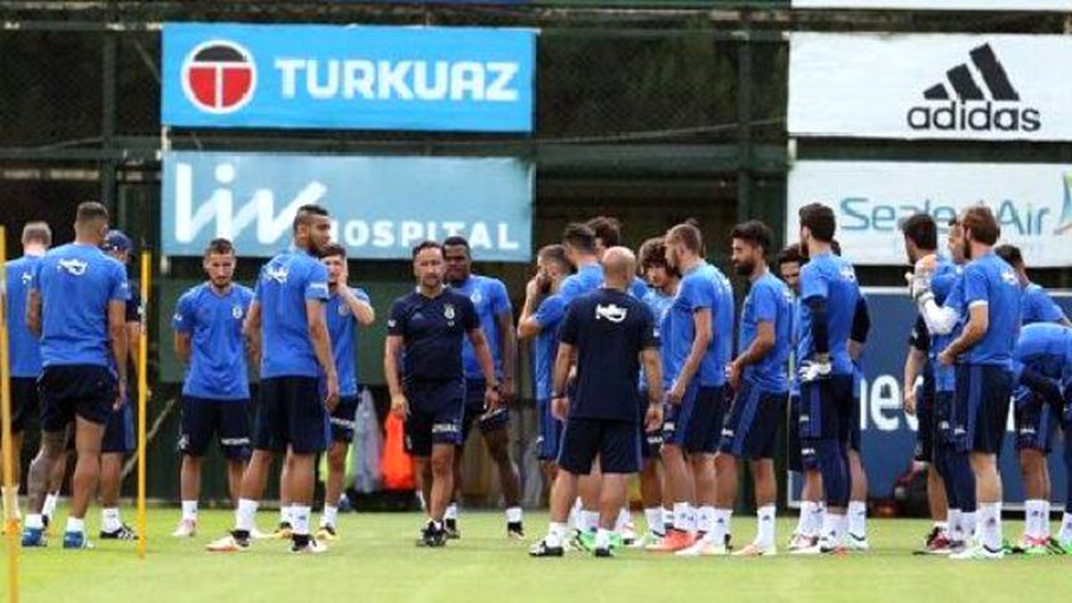 Fenerbahçe Kamp Programına Bir Hazırlık Maçı Daha Ekledi