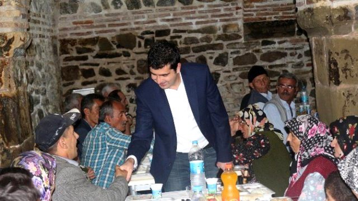 Hanönü Kaymakamlığından Vatandaşlara Tarihi Han\'da İftar