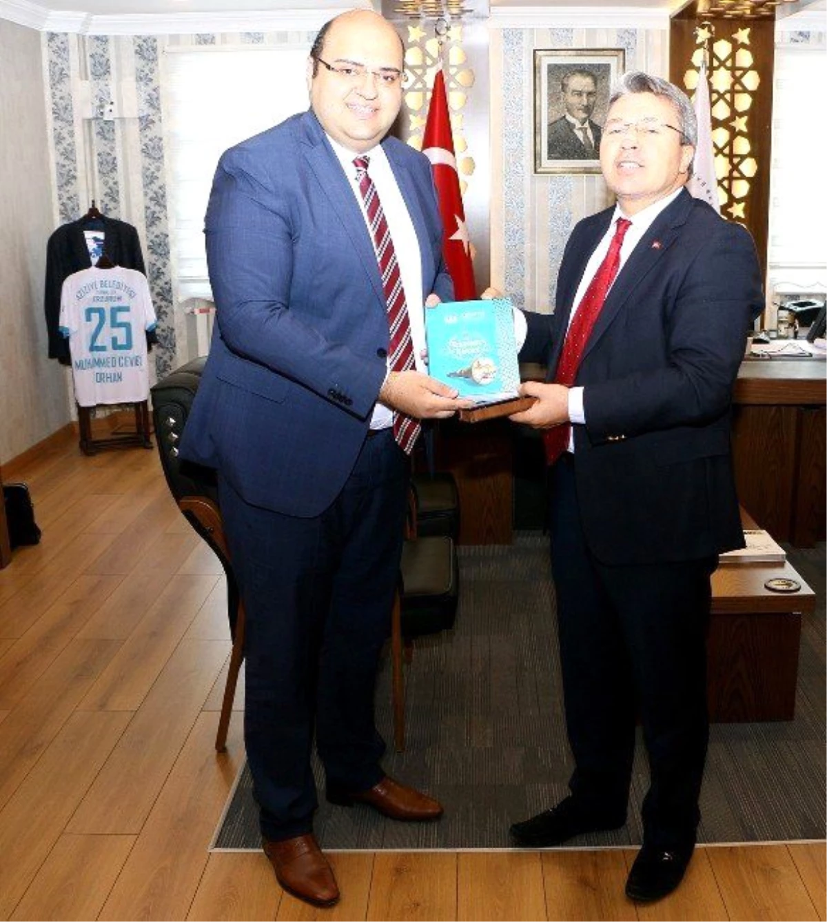 İlbank Yönetim Kurulu Başkanı Üstün\'den Başkan Orhan\'a Ziyaret…