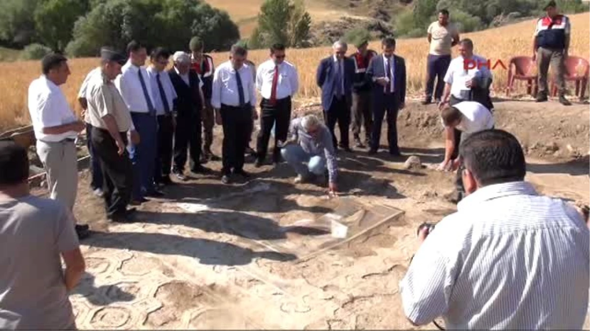 Kırıkkale Romalılardan Kalma Mozaik Kalıntıları Bulundu