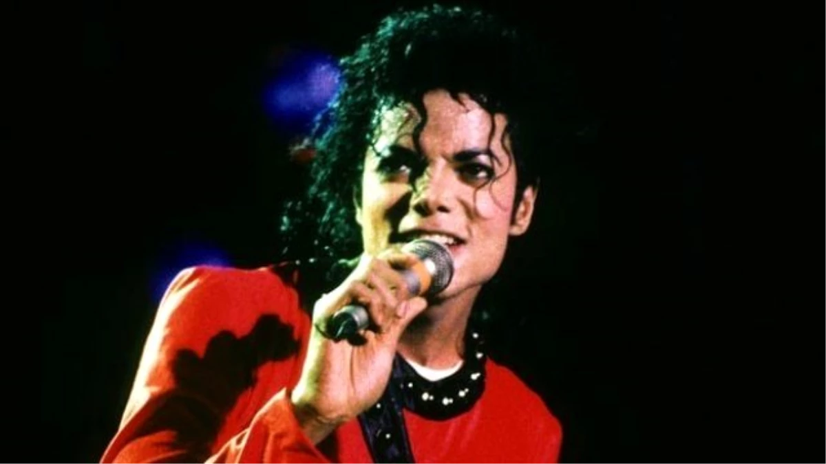 Michael Jackson\'ın Evinde Cansız Çocuk Mankenler Bulundu