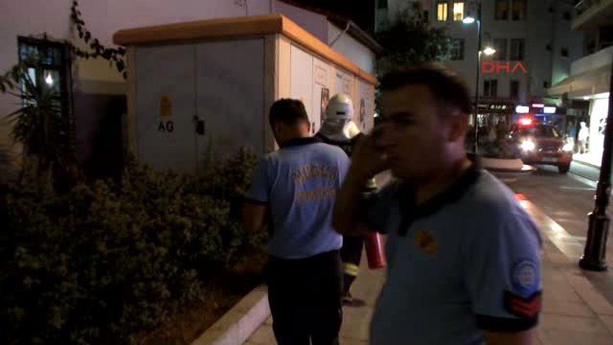 Muğla Kısa Devre Yapan Trafo Panik Yarattı