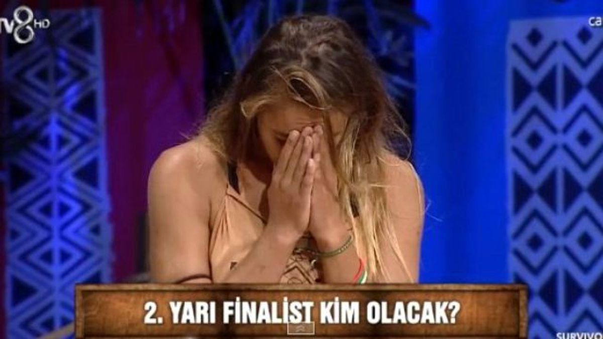 Survivor'da Büyük Sürpriz! Semih ve Nagihan Elendi