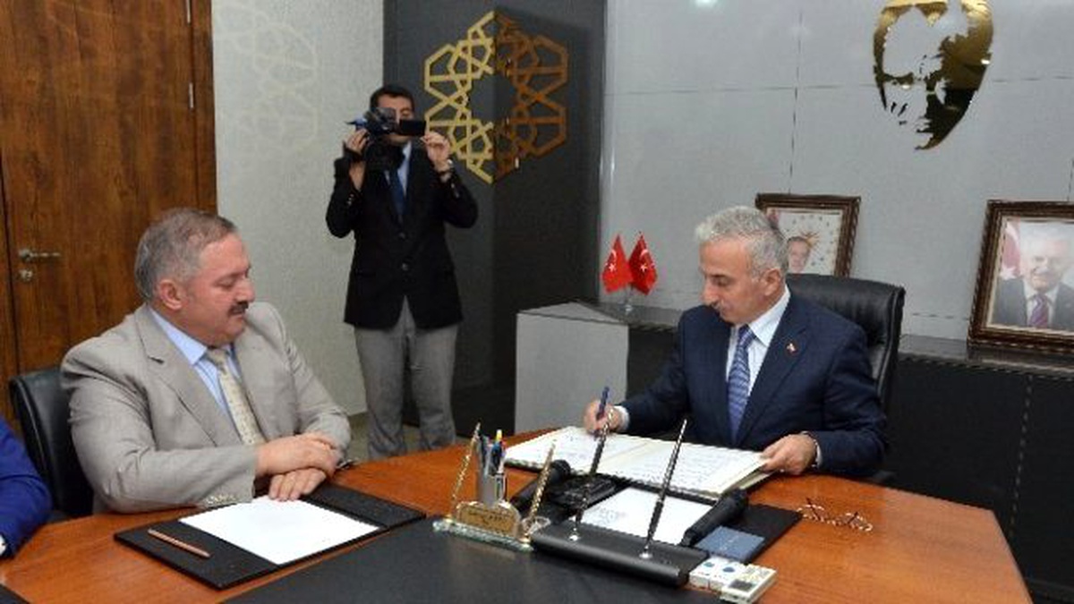 Vali Kamçı, Osb\'ye Anaokulu Yapımına İlişkin Protokolü İmzaladı