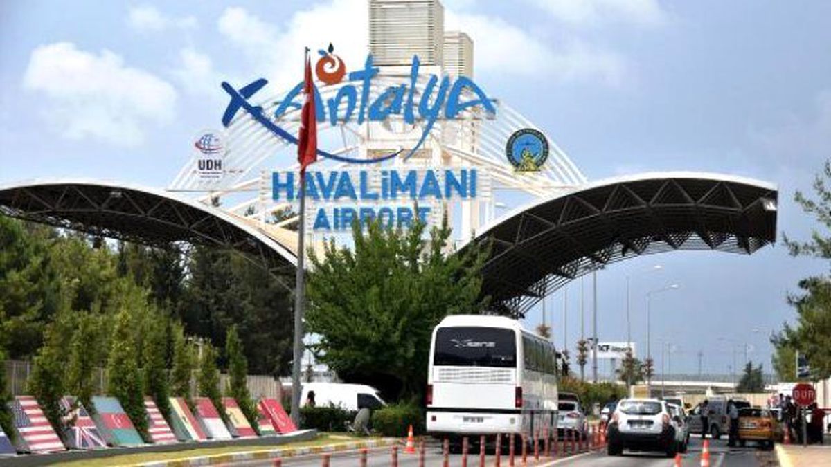 Antalya\'da Polis Alarmda