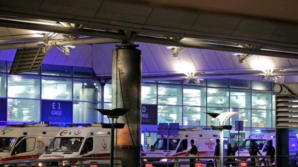 Atatürk Havalimanı'nı Kana Bulayan Saldırganlardan Kan Donduran Taktik
