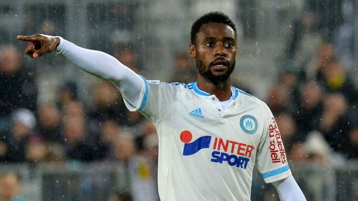 Beşiktaş'ın İstediği N'koulou Olympique Lyon'a Transfer Oldu