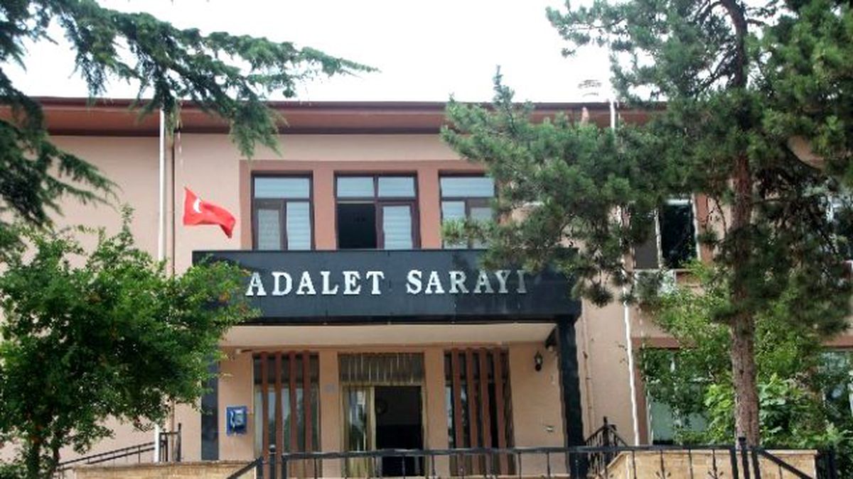 Bilecik\'te Milli Yas Nedeniyle Bayraklar Yarıya İndirildi