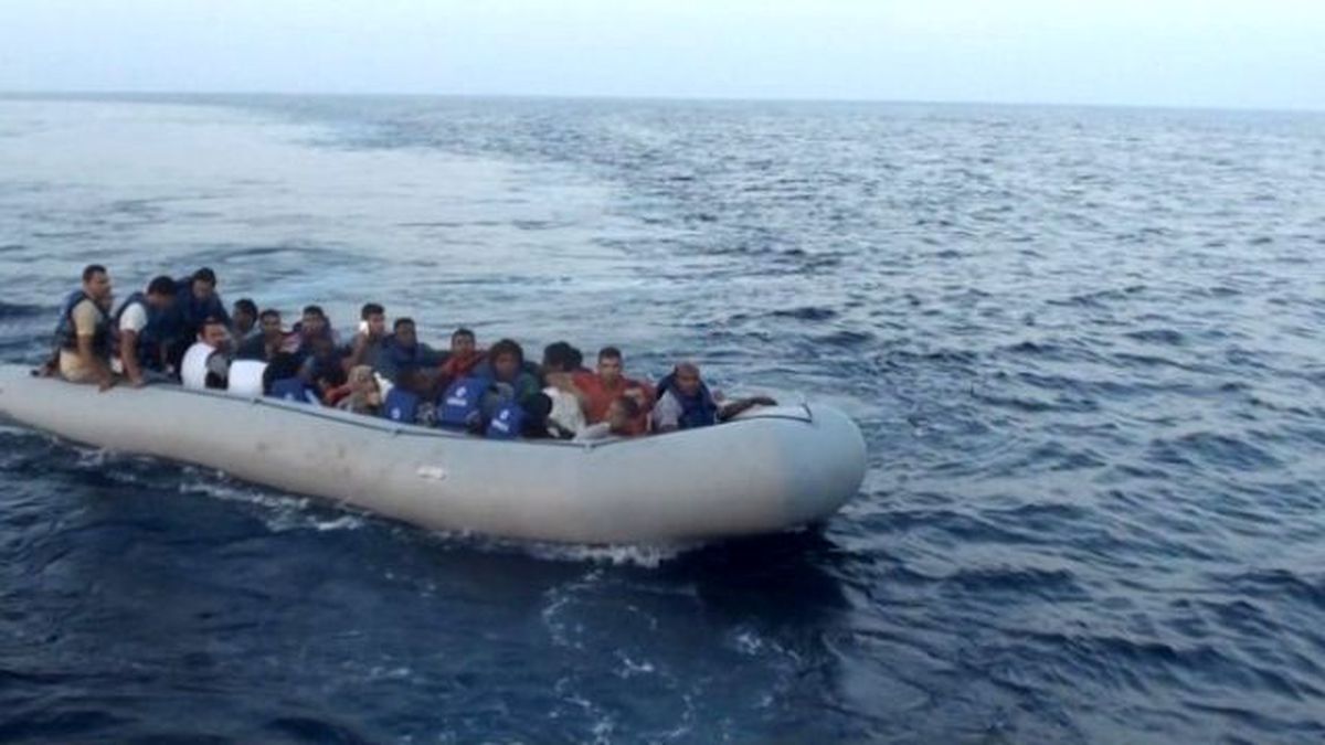 Ege Denizi\'nde 6 Ayda 26 Bin 63 Göçmen Kurtarıldı