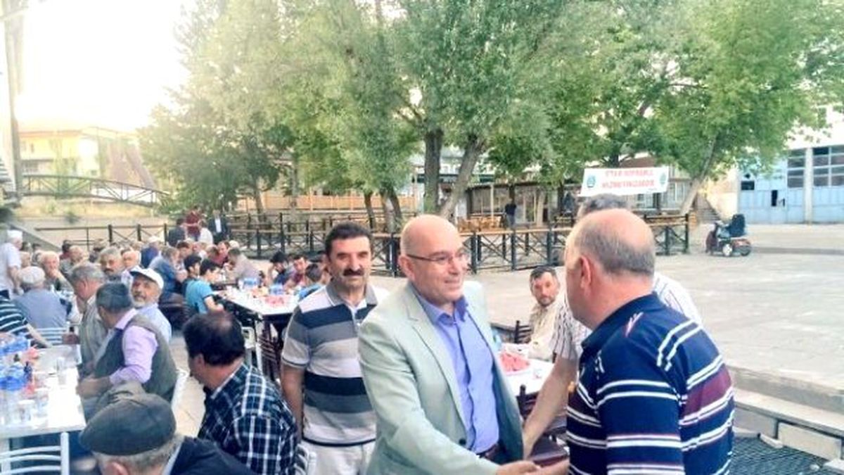 İl ve İlçe Teşkilatları Gönül Sofralarını Kurmaya Devam Ediyor