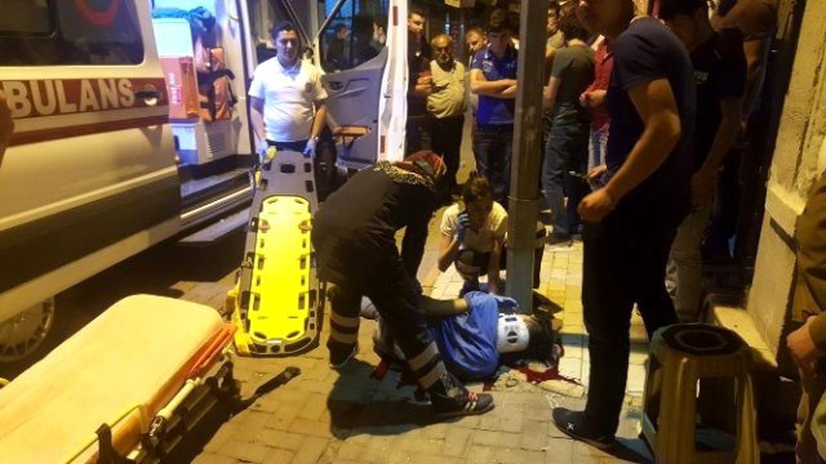 Motosiklet Direğe Çarptı: 1 Ölü, 1 Yaralı