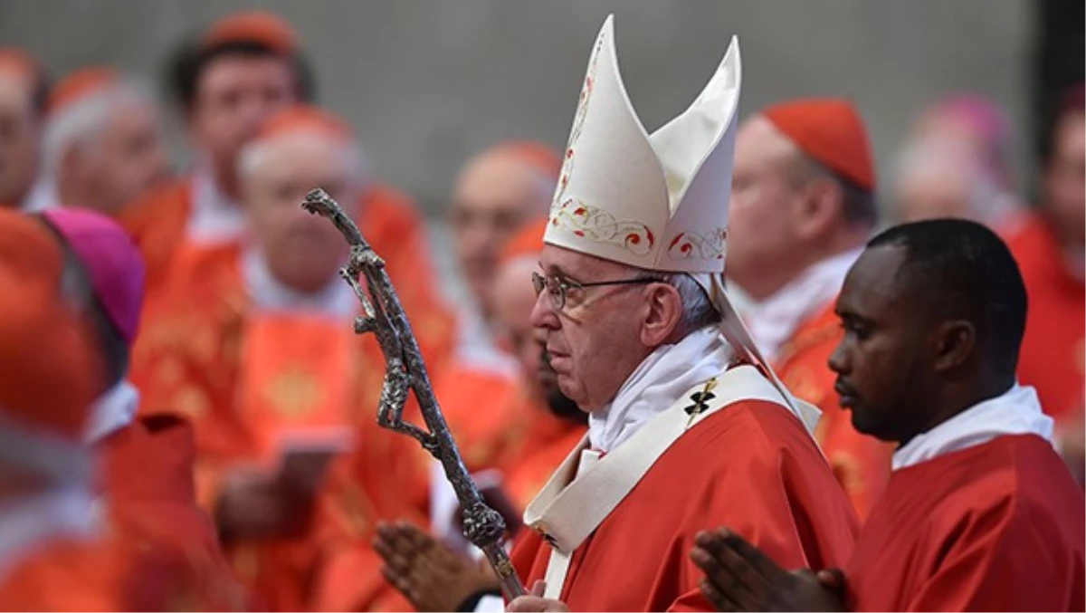 Papa Franciscus Türk Halkı İçin Dua Etti