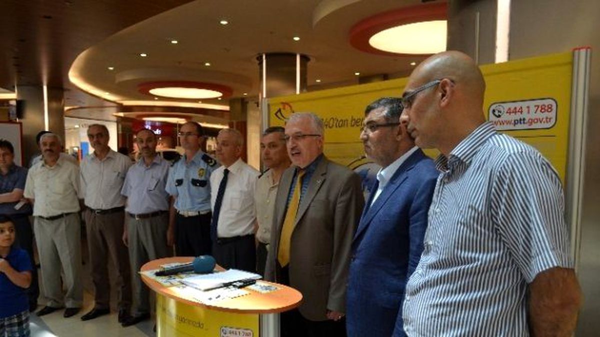 PTT Asker ve Polislere Tebrik Kartı Gönderecek