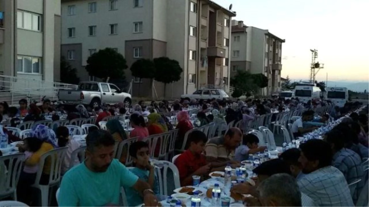 Ramazan Sevinci Hoca Ahmet Yesevi\'de Paylaşıldı