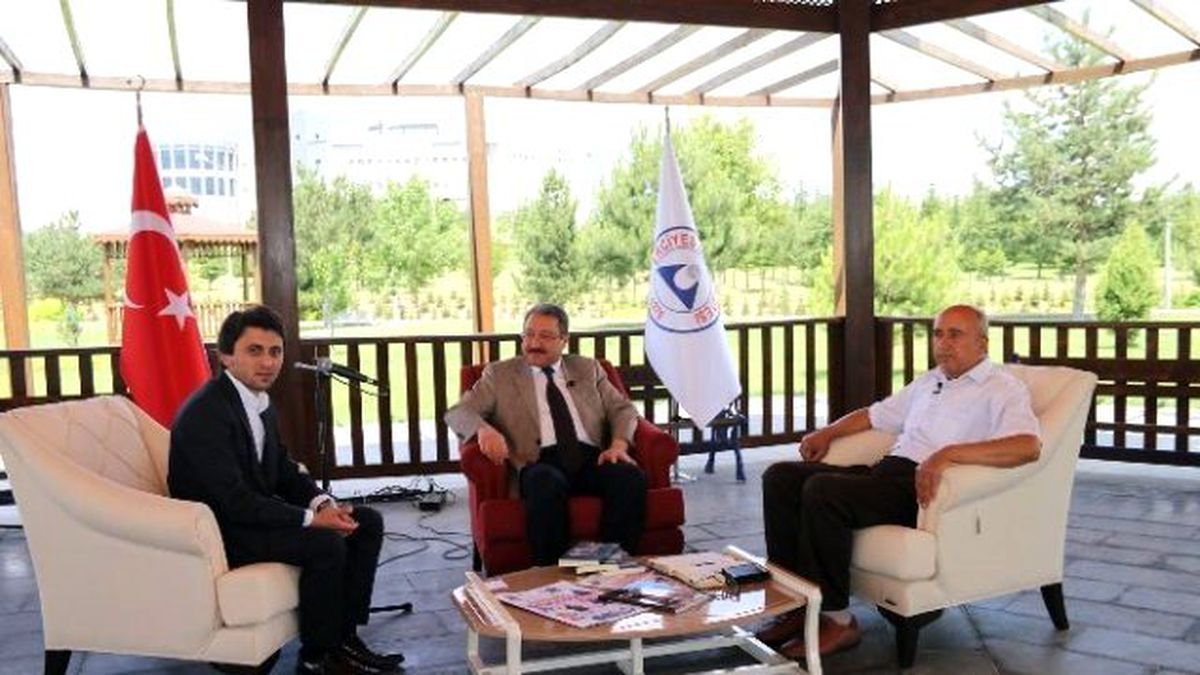 Rektör Güven, \'Ramazan Neşesi\' Programı\'na Konuk Oldu