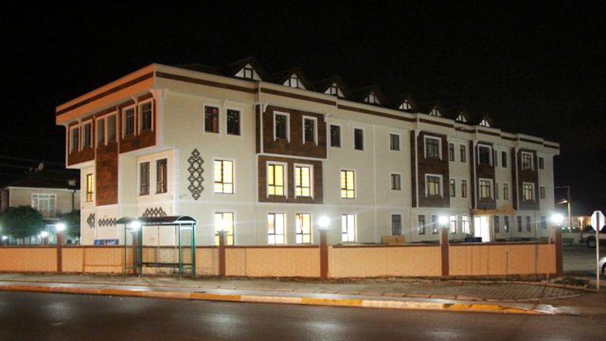 Sakarya\'yı tam donanımlı modern bir Külliye\'ye kavuşturdular