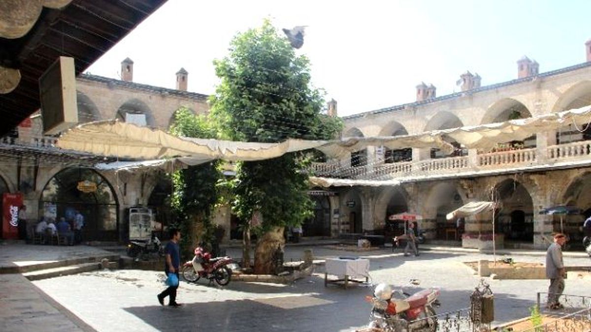 Şanlıurfa\'da Tarihi Gümrük Hanı Boş Kaldı