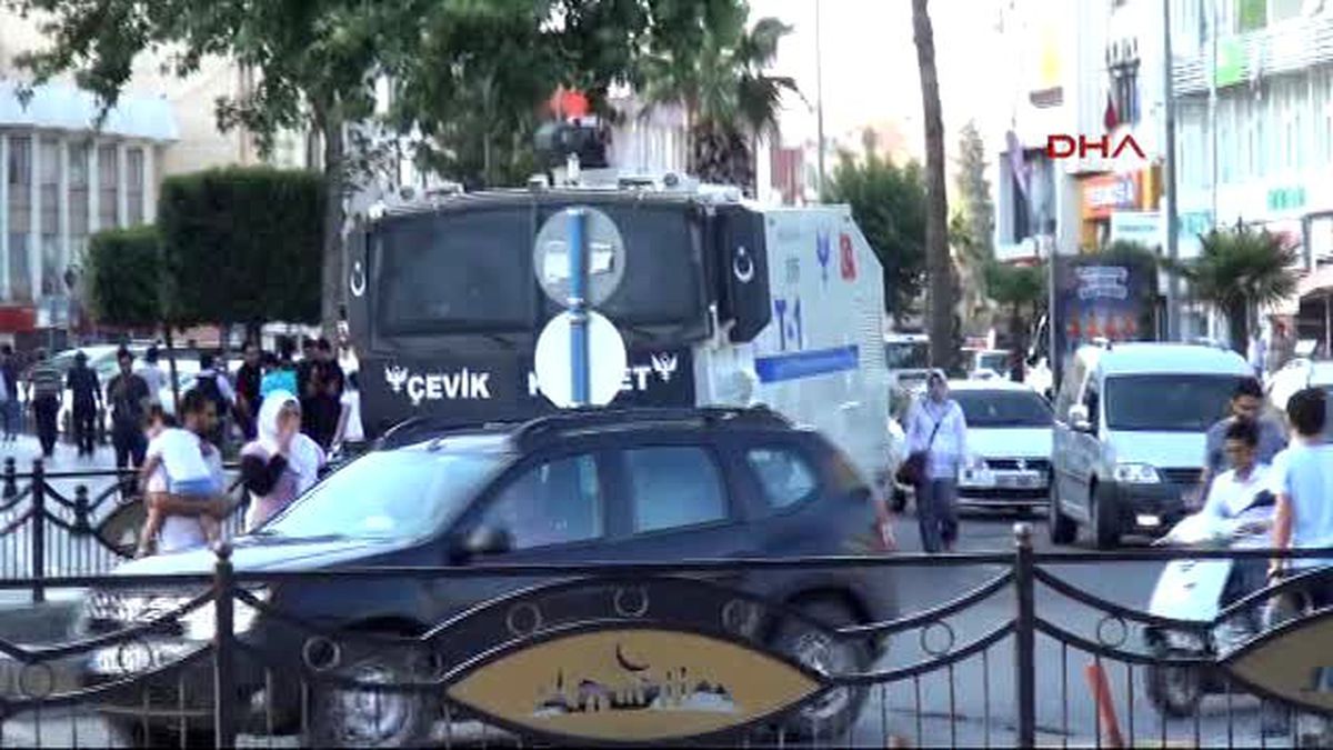 Şanlıurfa Lice ve Cudi\'deki Orman Yangını Şanlıurfa\'da Protesto Edildi