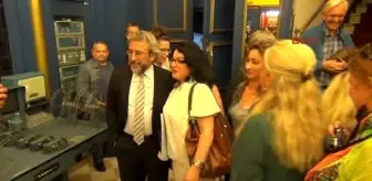 Strasbourg?da Can Dündar ile Dayanışma Gecesi Düzenlendi