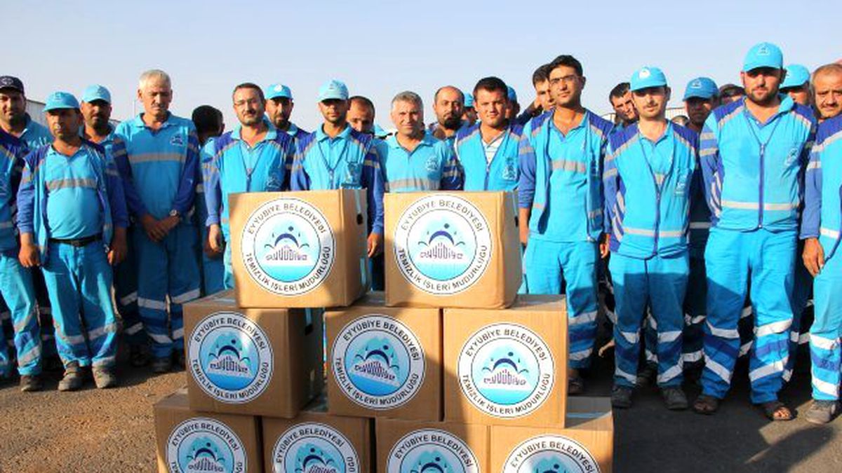 Temizlik İşçileri Unutulmadı