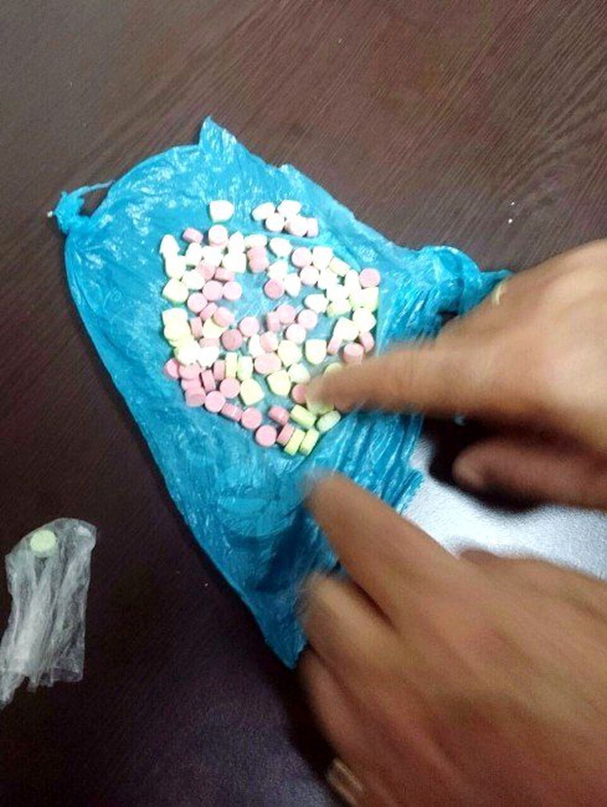 Yol Kontrolünde Uyuşturucu Hap Ele Geçirildi