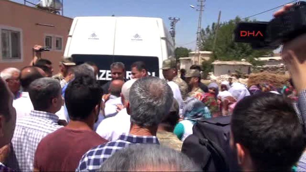 Adıayaman Şehit Uzman Çavuş Yusuf Atal Toprağa Verildi