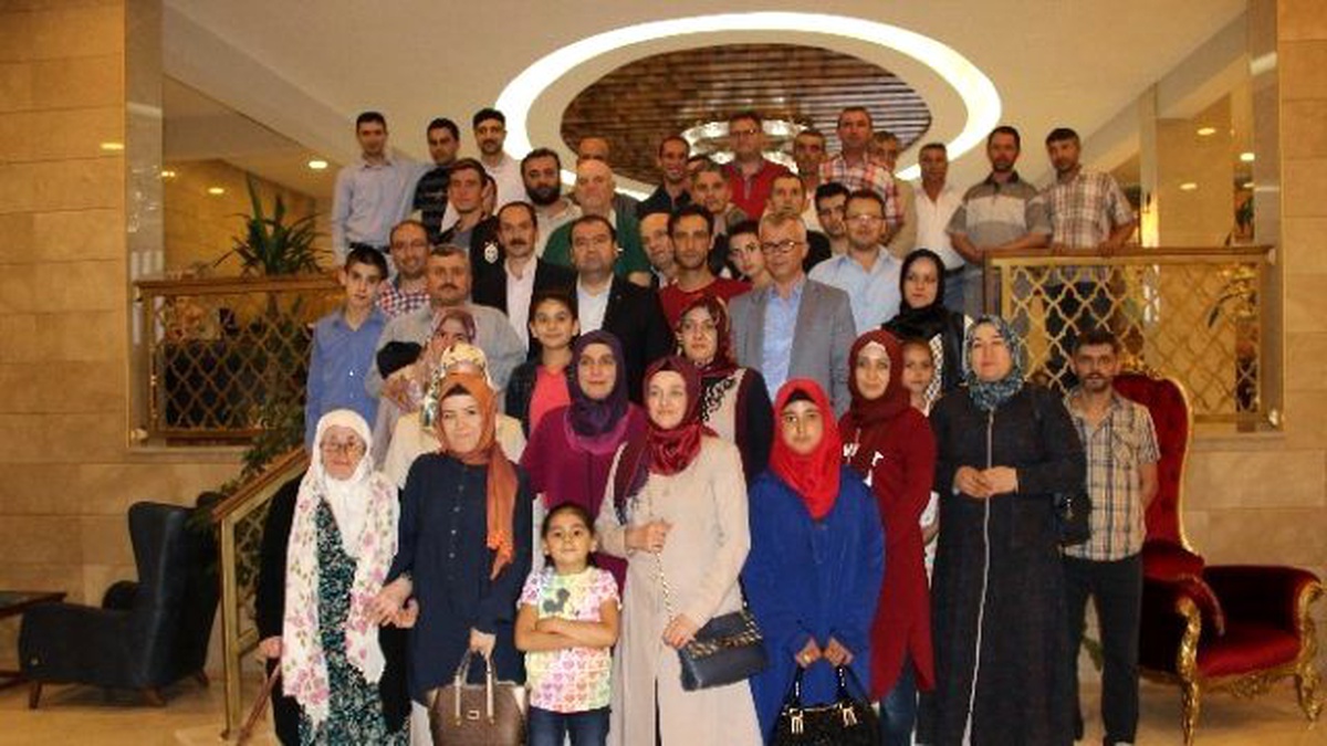 AK Parti Kütahya Merkez İlçe Başkanlığı\'ndan Mahalle Başkanlarına İftar