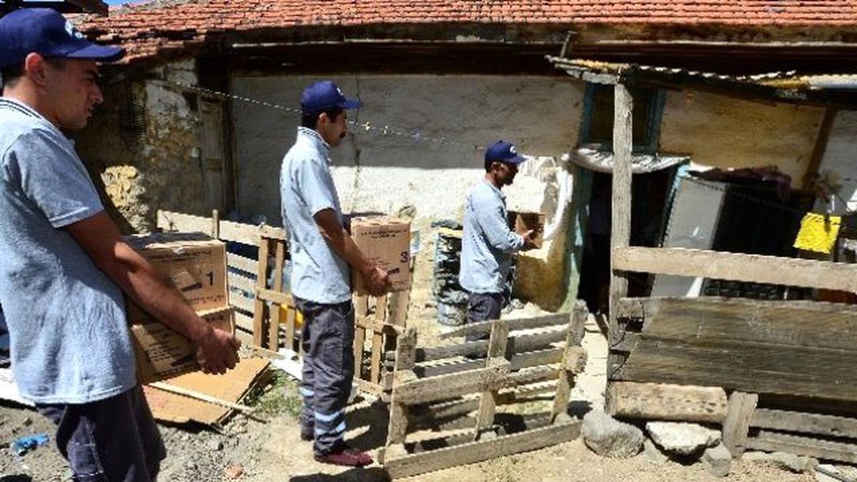 Ankara Büyükşehir\'in Gıda Yardımları Ramazan\'da da Devam Ediyor