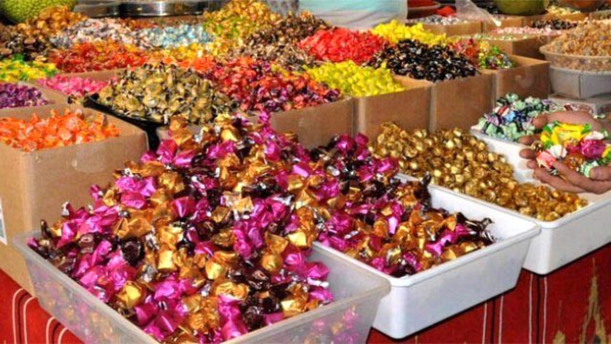 Bayram Şekerleri Tezgahlardaki Yerini Aldı