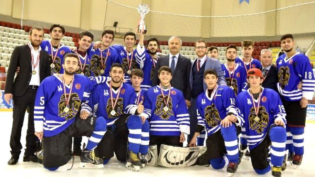 Büyükşehir Buzda Lig Şampiyonu Oldu