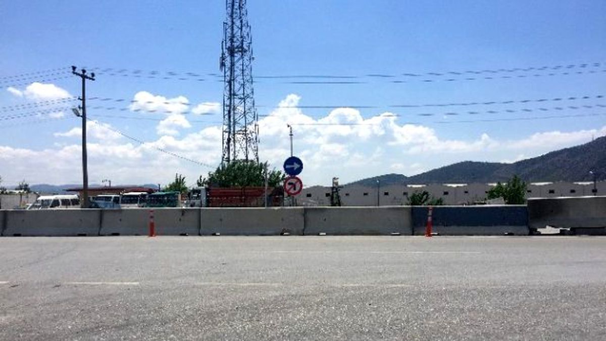 Karayolları Yanlış Anladı Kavşak Kapandı