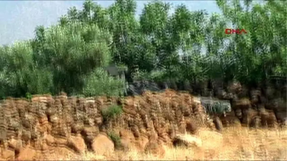 PKK\'ya Katılmak İçin Suriye\'den Gelen 7 Pyd\'lilerden 1\'i Teslim Oldu