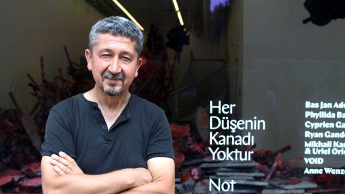 Rıdvan Şükür, "Her Düsenin Kanadı Yoktur" Sergisinde