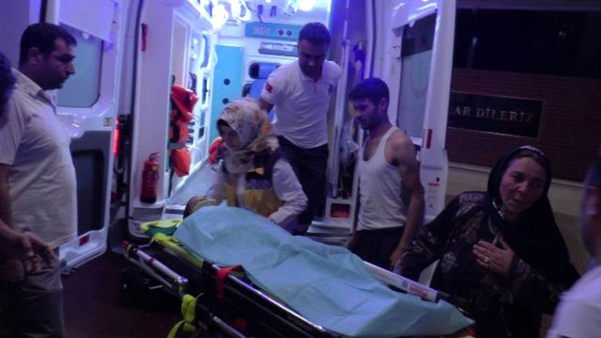 Şanlıurfa\'da Trafik Kazası: 1 Ölü, 4 Yaralı