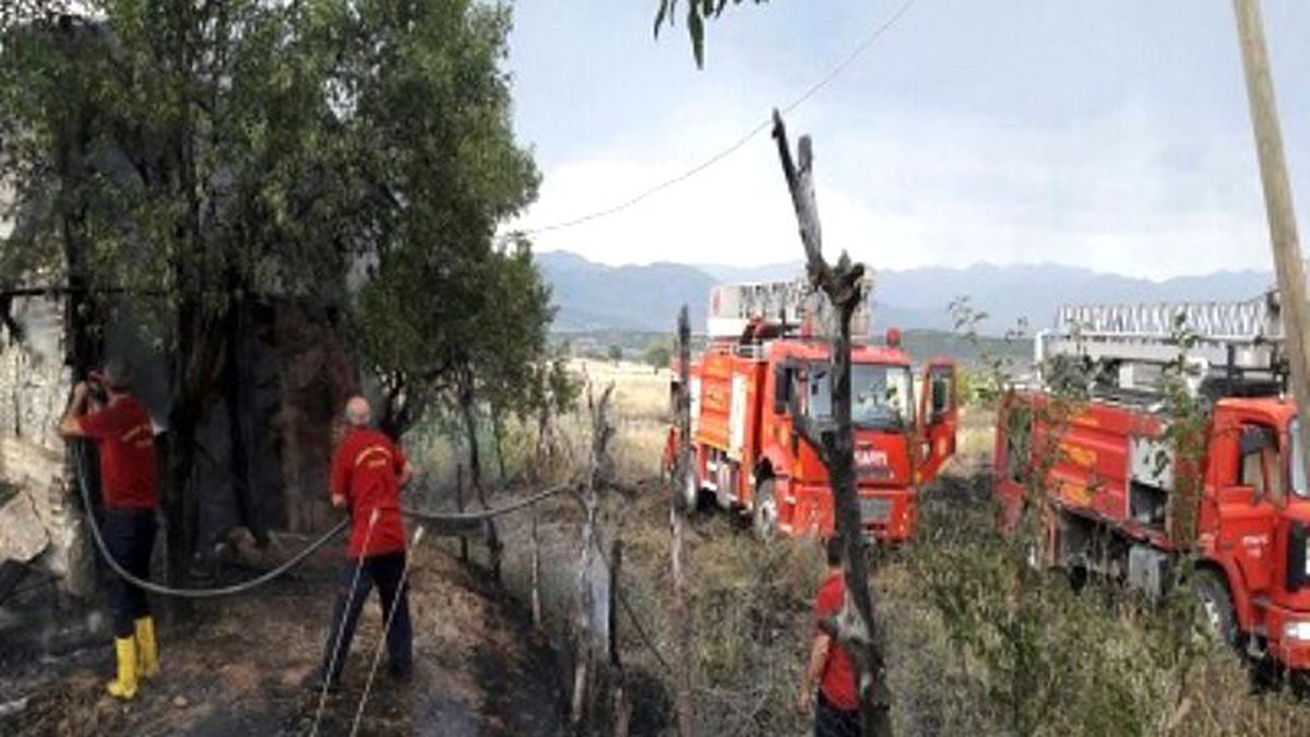 Son 15 Günde 200\'ün Üzerinde Anız Yangınına Müdahale