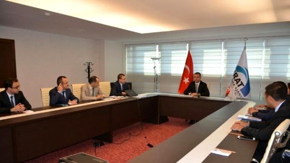 Vali Toprak Fka ve Yikob\'u Ziyaret Etti
