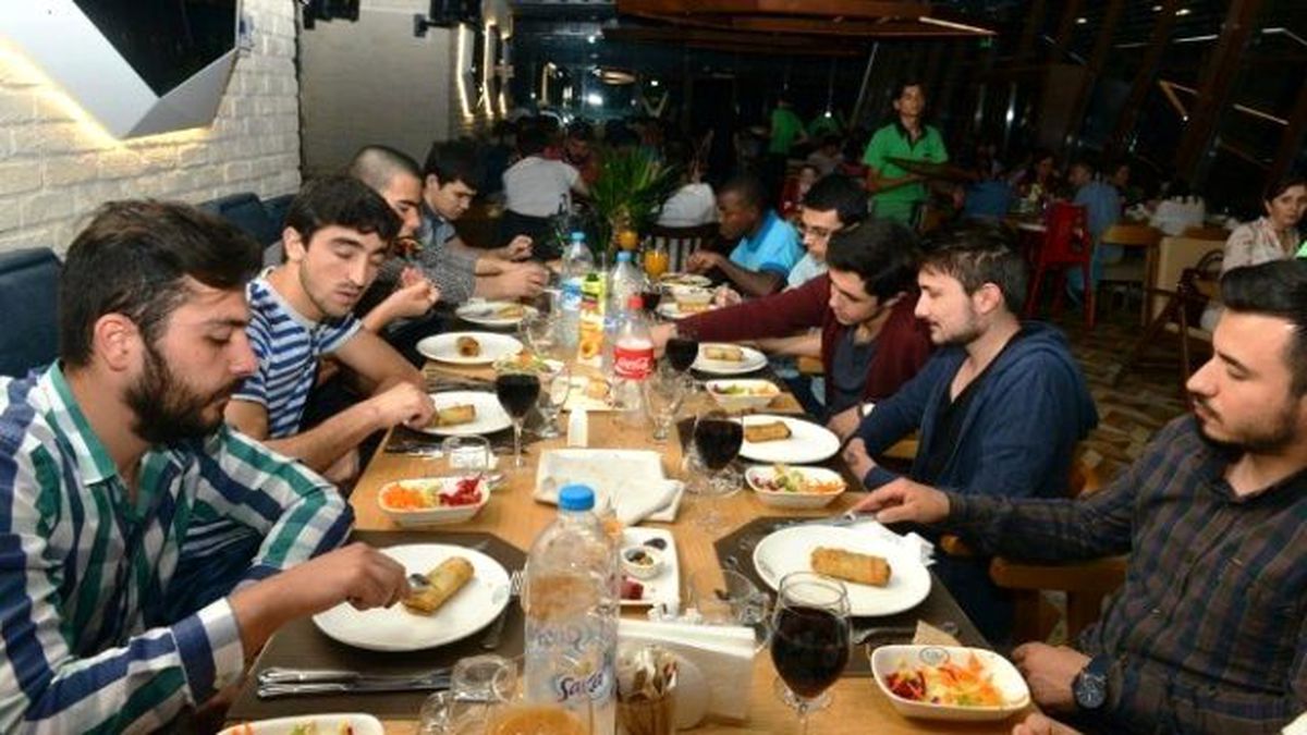 Yabancı Öğrenciler Orucunu Nilüfer\'de Açtı