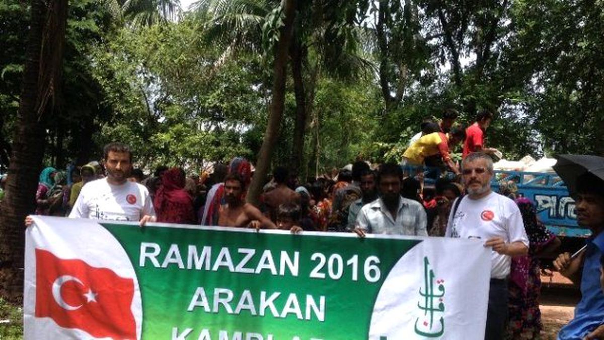 Aydın İnfak Derneği Arakan\'a Yardım Eli Uzattı