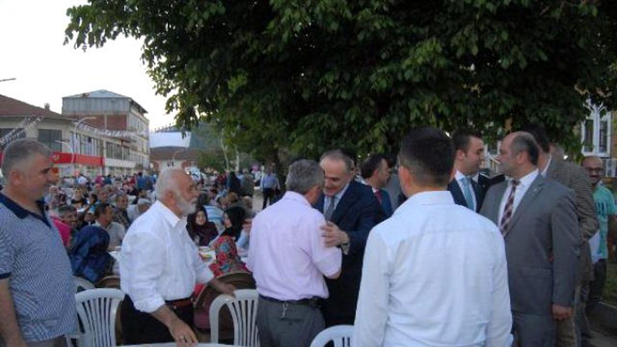 Bakan Özlü: Türkiye Başkanlık Sistemine Geçecek